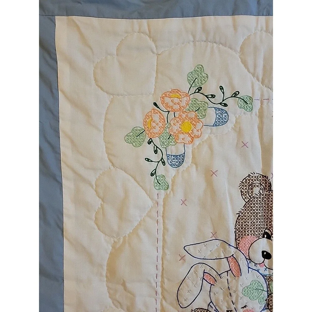 Vintage Baby Comforter Blanket Handmade Bear & Hearts Crib Quilt Nursery 34